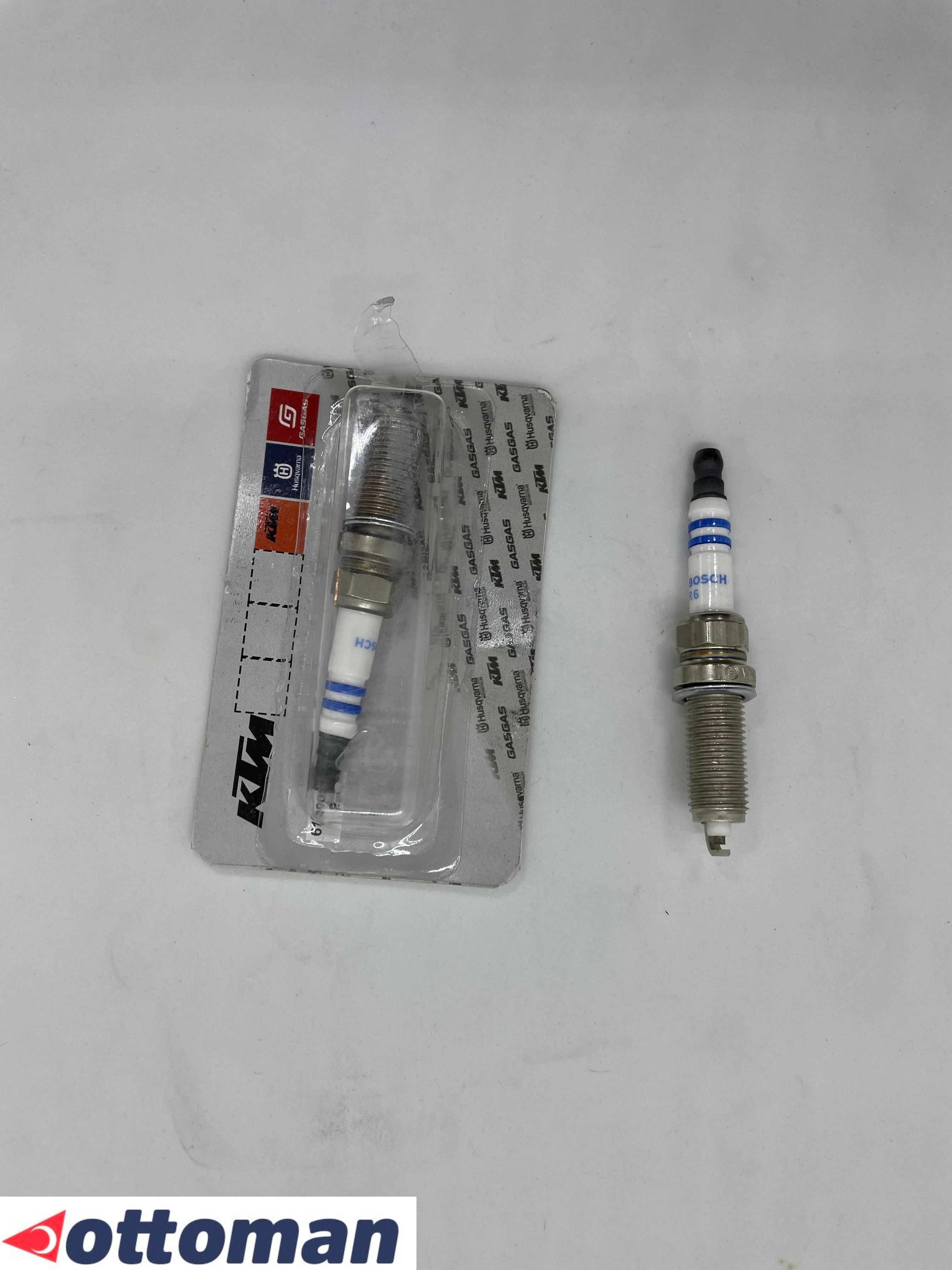 BUJİ KTM DUKE 125 200 250 390