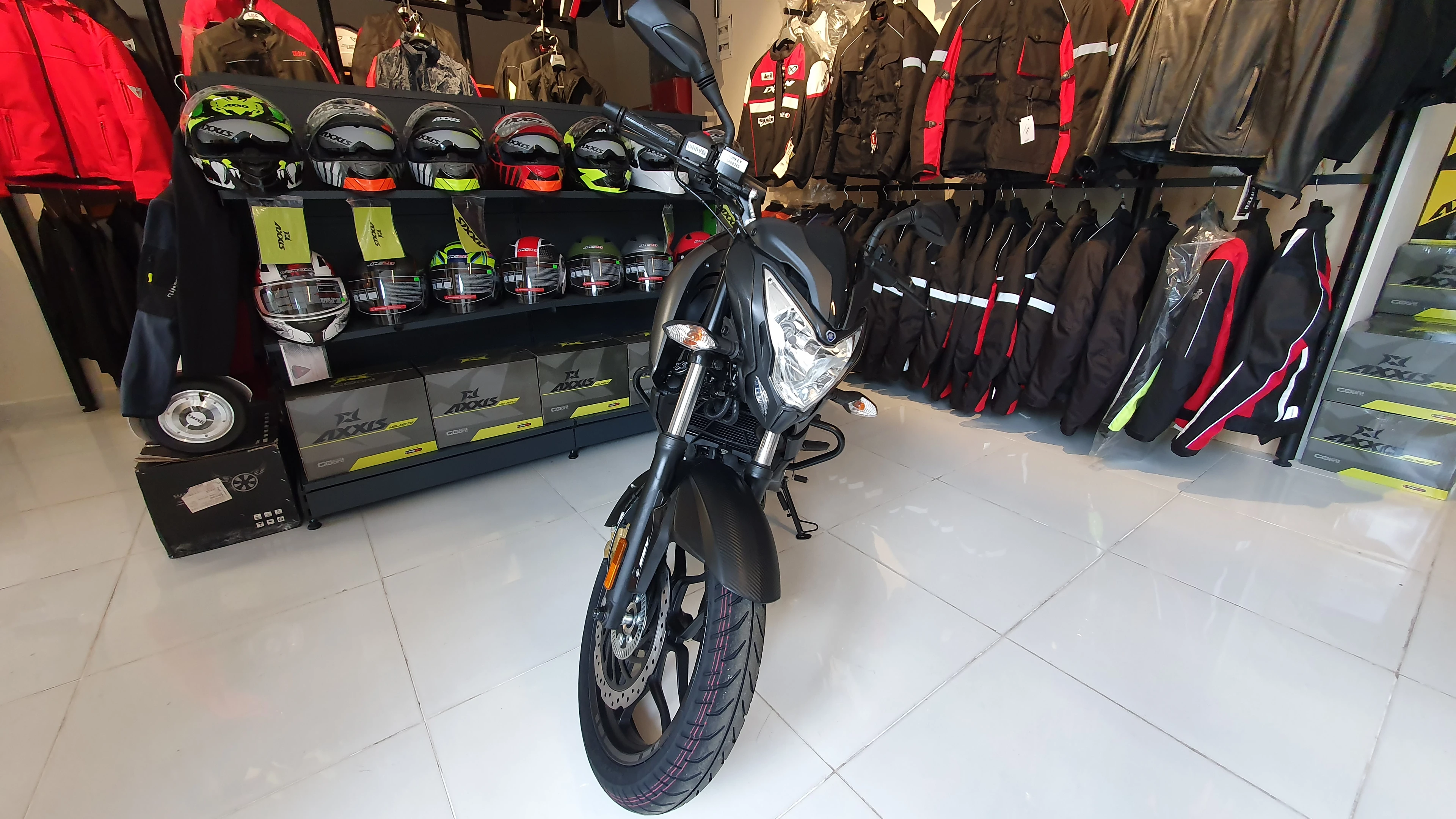 BAJAJ PULSAR NS200 euro 5 MOTOSİKLET
