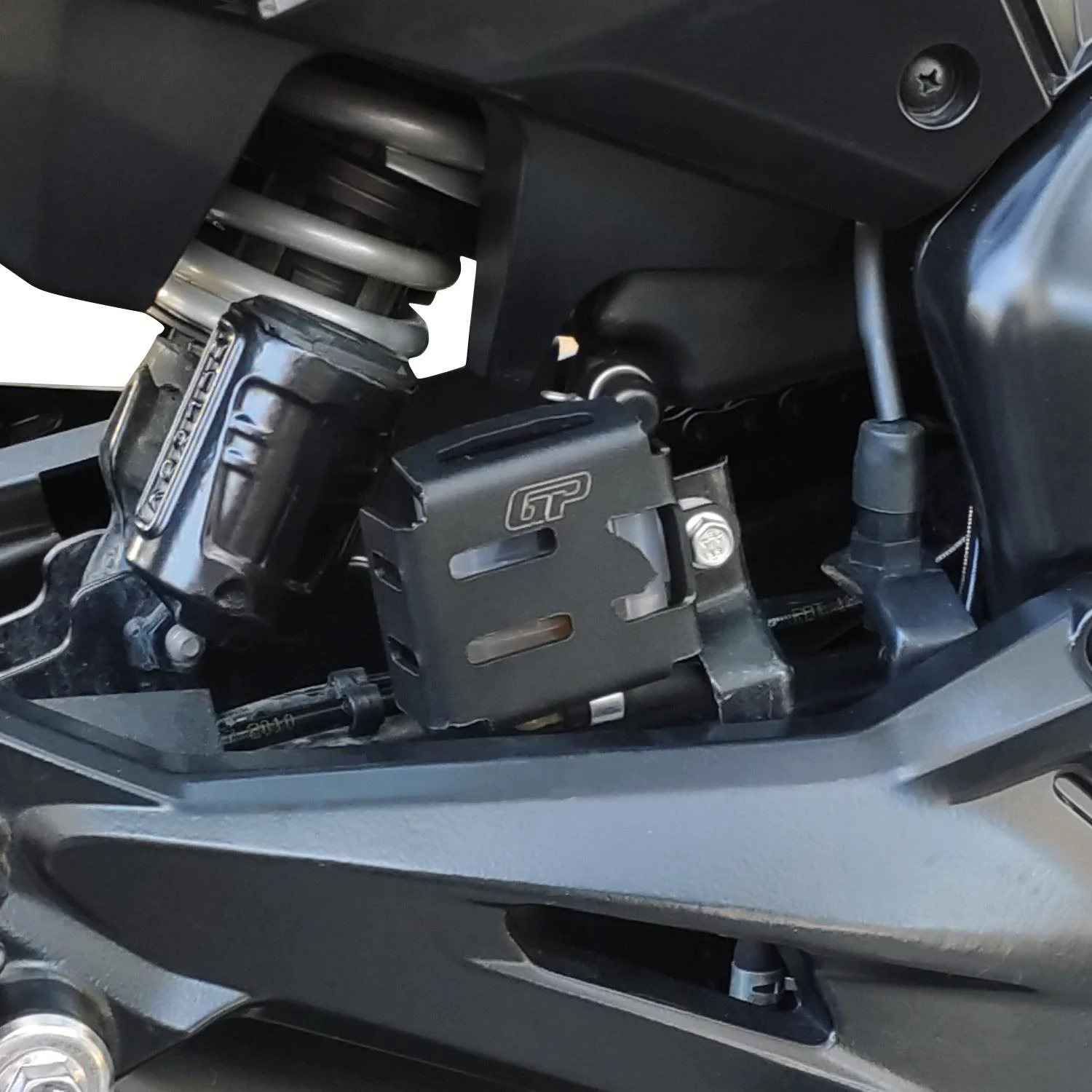 Bajaj Dominar 250/400 2017-2022 Uyumlu Fren Rezerve Koruması Siyah GP Kompozit