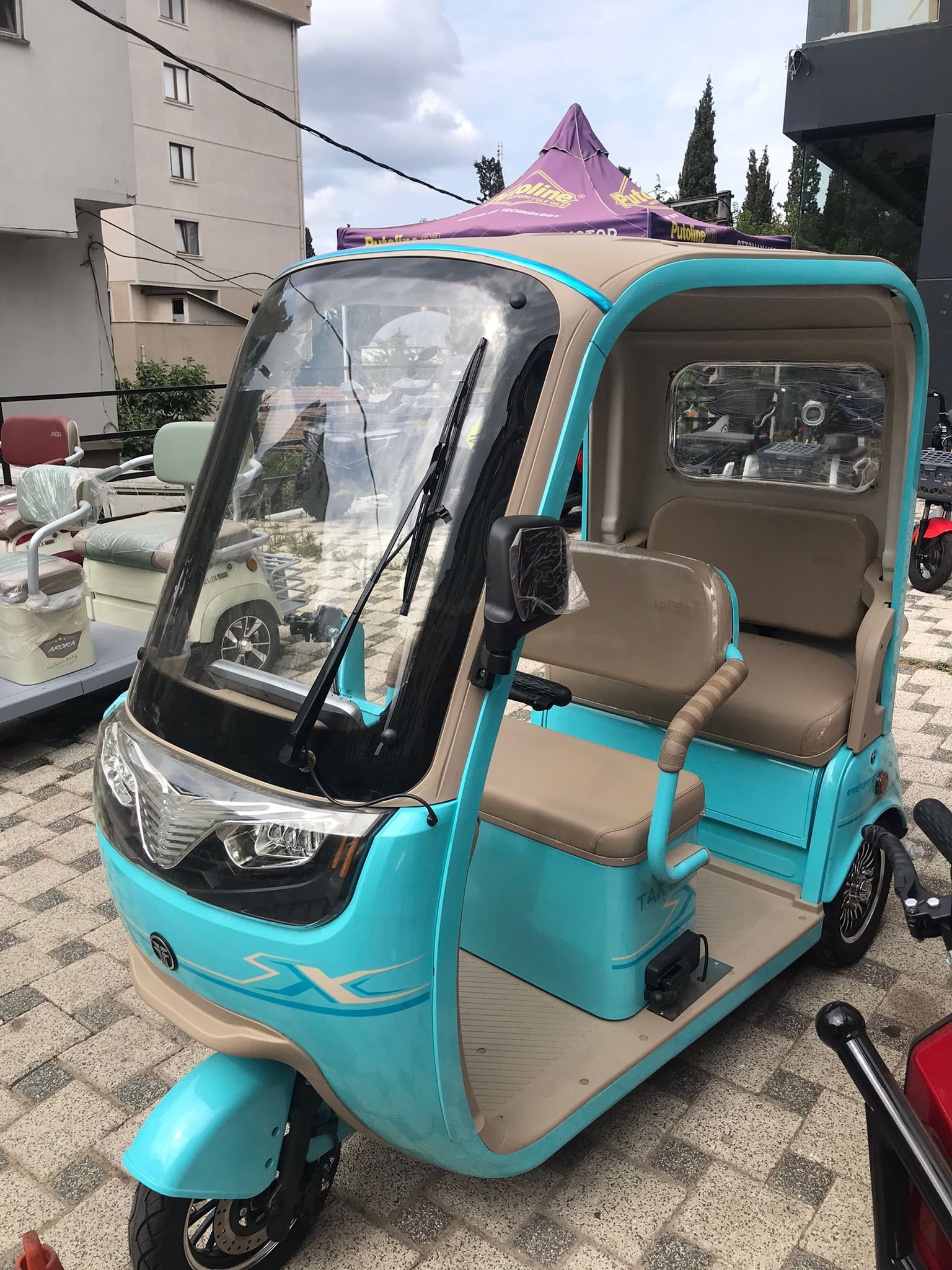 SU5 ÜÇTEKER ELEKTRİKLİ MOTORLUBİSİKLET TAKTAS