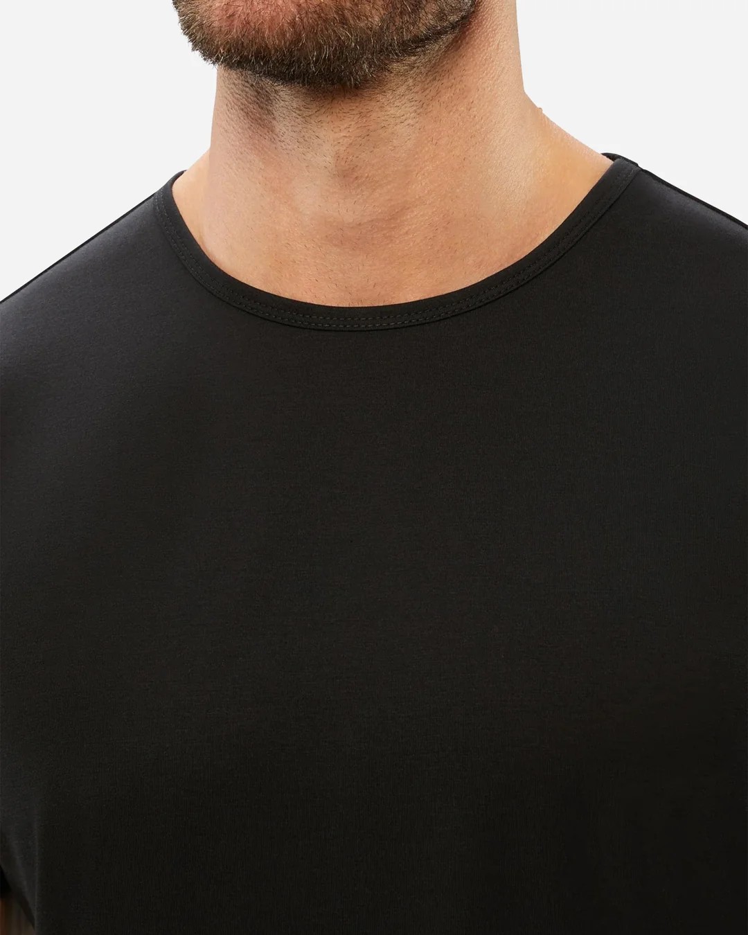 AD Men's Black Basic T-Shirt