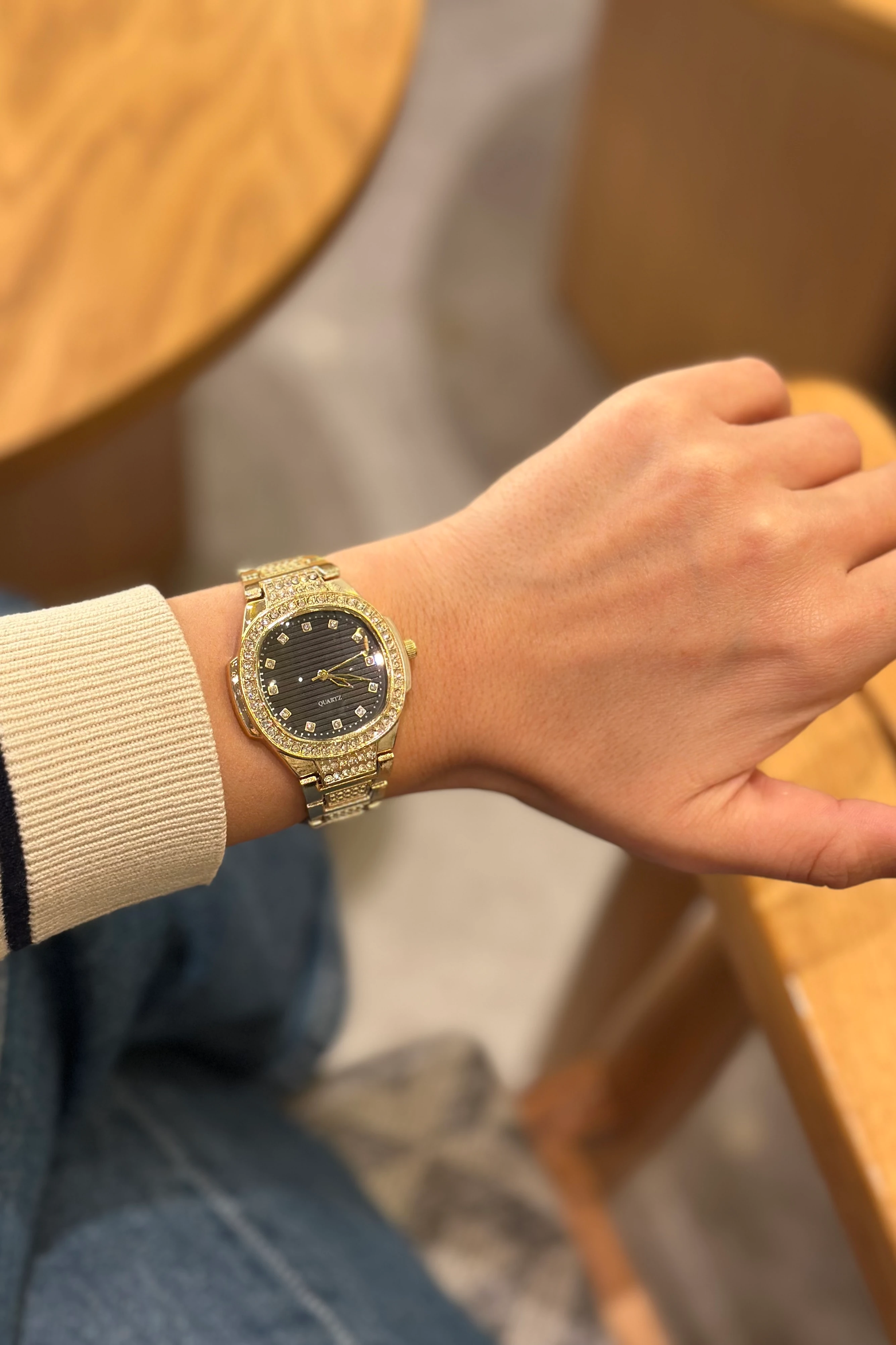 NewDanlaBilic I Marka Muadil Saat - Gold-Siyah