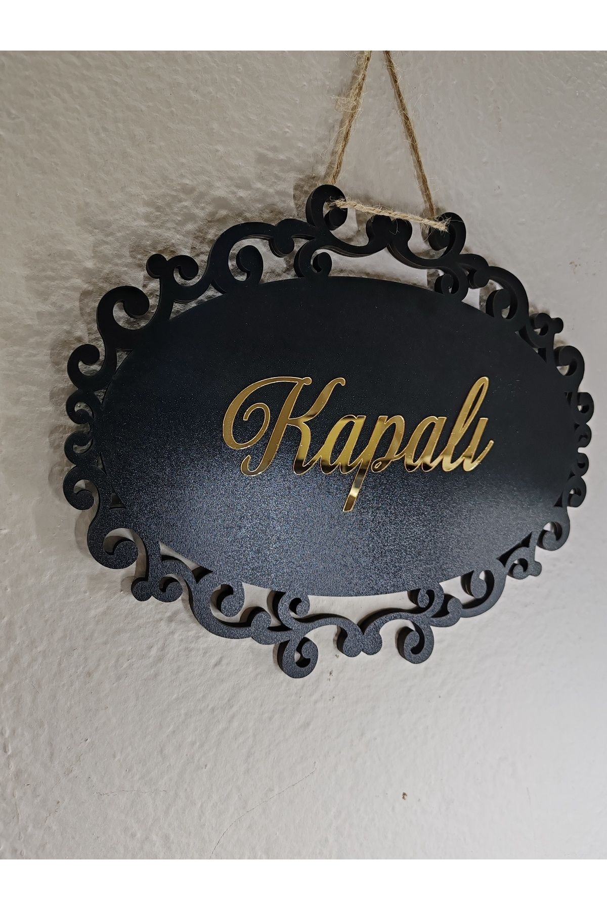 AÇIK KAPALI ÇİFT YÖN KAPI TABELASI MAĞAZA YAZISI SİYAH MDF ÜZERİ GOLD PLEKSİ (25X20 CM )