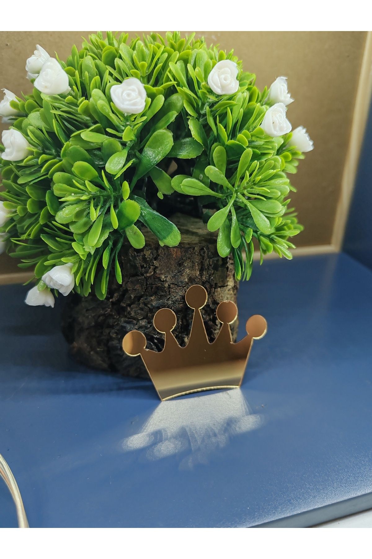 KRAL TACI GOLD YAPIŞKANLI PLEKSİ 6X4,5 CM (5 Lİ PAKET)