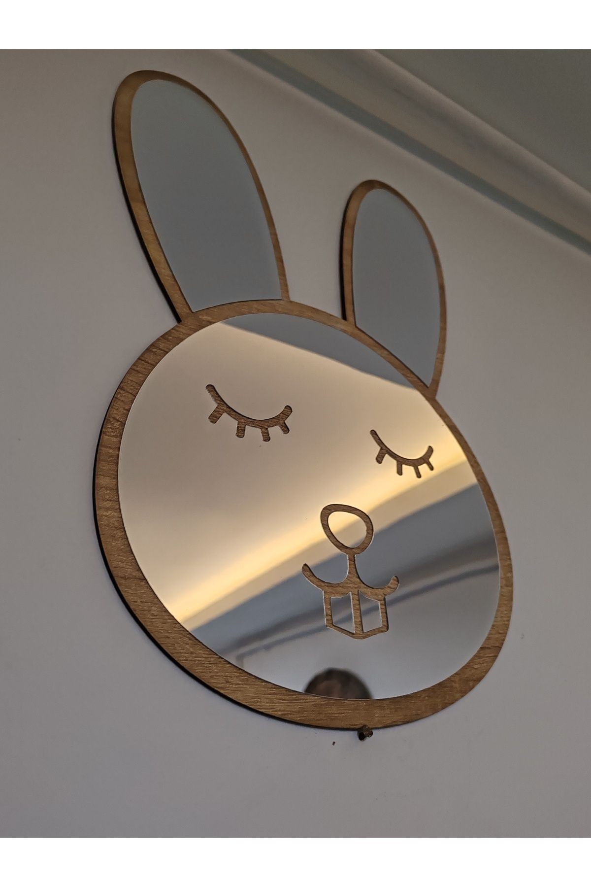 Tavşan Figürlü Çocuk Odası Dekoratif Pleksi Ayna 40x26 cm BÜYÜK BOY