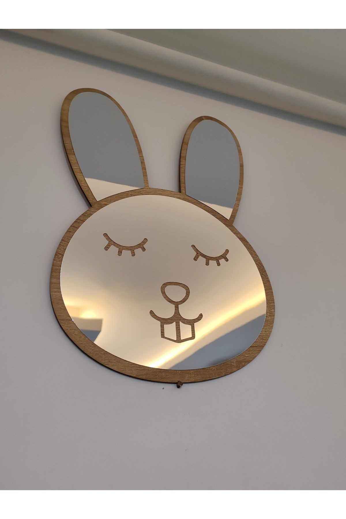 Tavşan Figürlü Çocuk Odası Dekoratif Pleksi Ayna 40x26 cm BÜYÜK BOY