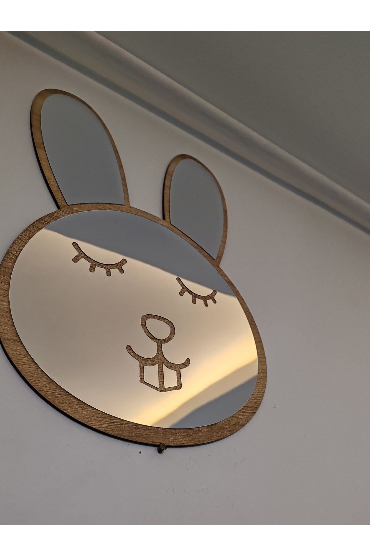 Tavşan Figürlü Çocuk Odası Dekoratif Pleksi Ayna 40x26 cm BÜYÜK BOY
