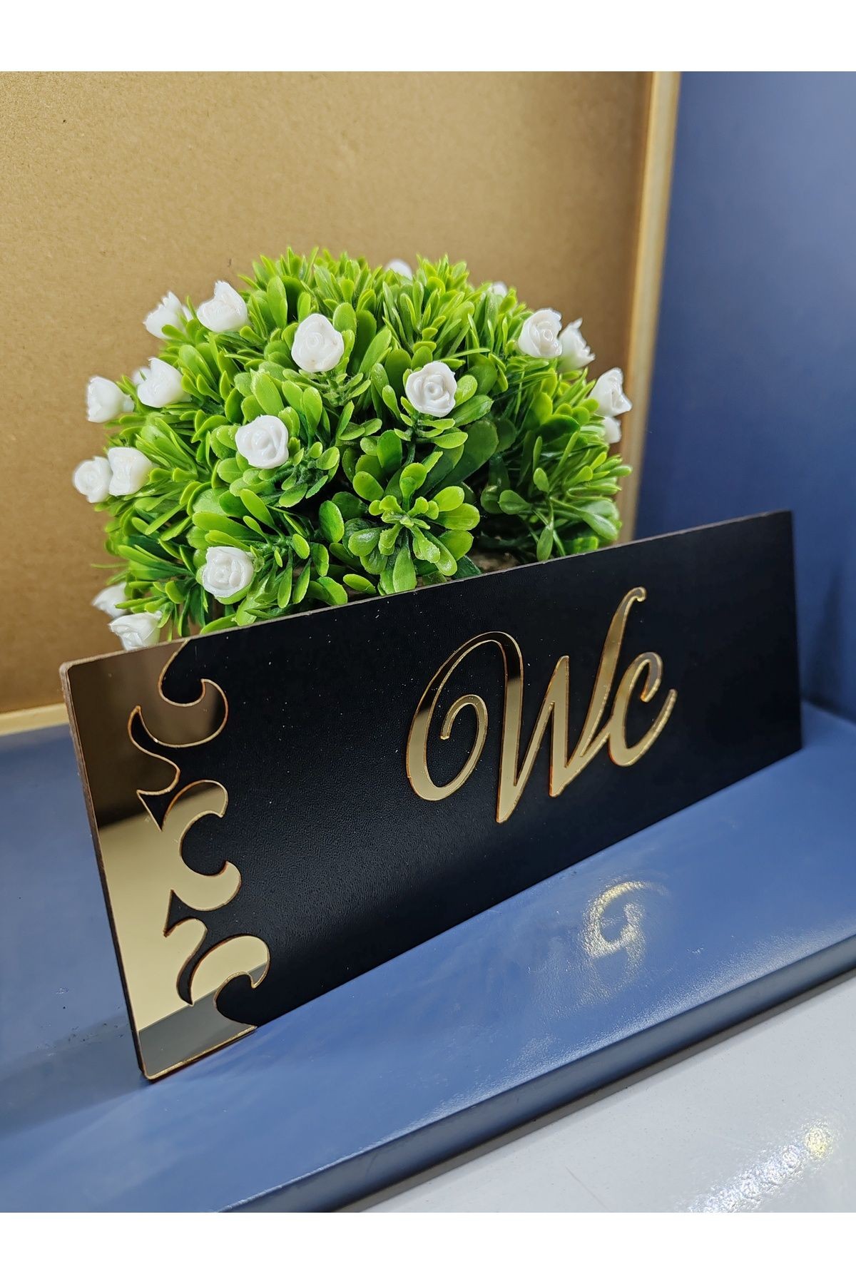 Dekoratif WC Yazılı Gold Aynalı Pleksi Yazılı Siyah Mdf Yönlendirme Levhası 20x8 cm