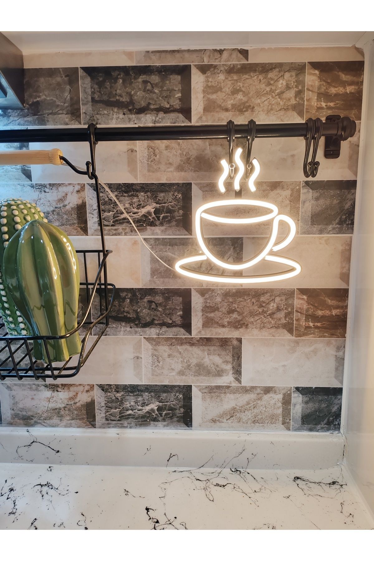 KAHVE FİNCAN COFFEE FİGÜRLÜ NEON DUVAR SÜSÜ 18X16 CM  ( 3D BOYUTLU YAZICI İLE YAPILMIŞTIR )