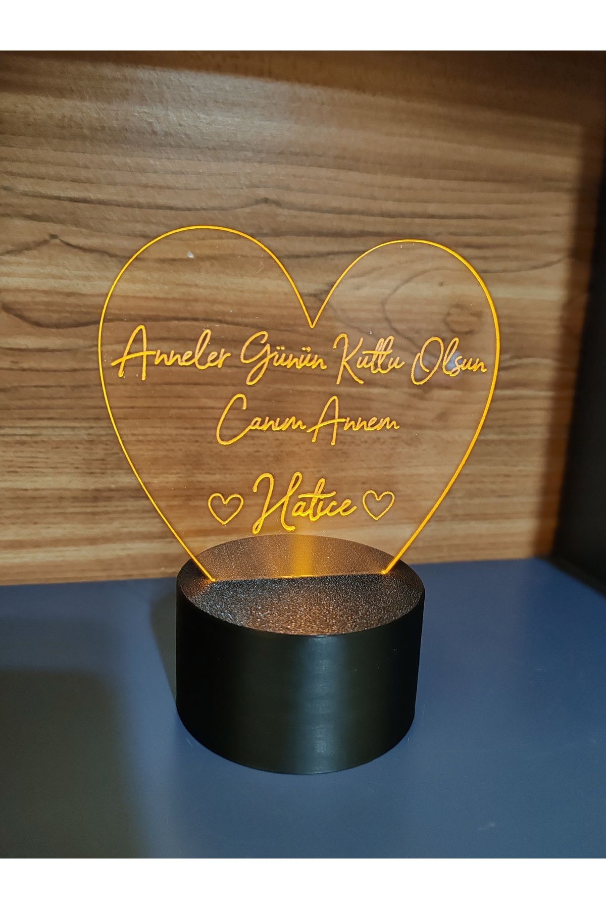 ANNELER GÜNÜ KİŞİYE ÖZEL KALP MODEL MASA LAMBASI ( PİLLİ )