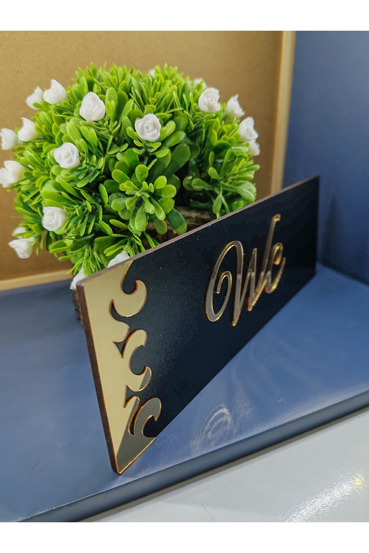 Dekoratif WC Yazılı Gold Aynalı Pleksi Yazılı Siyah Mdf Yönlendirme Levhası 20x8 cm