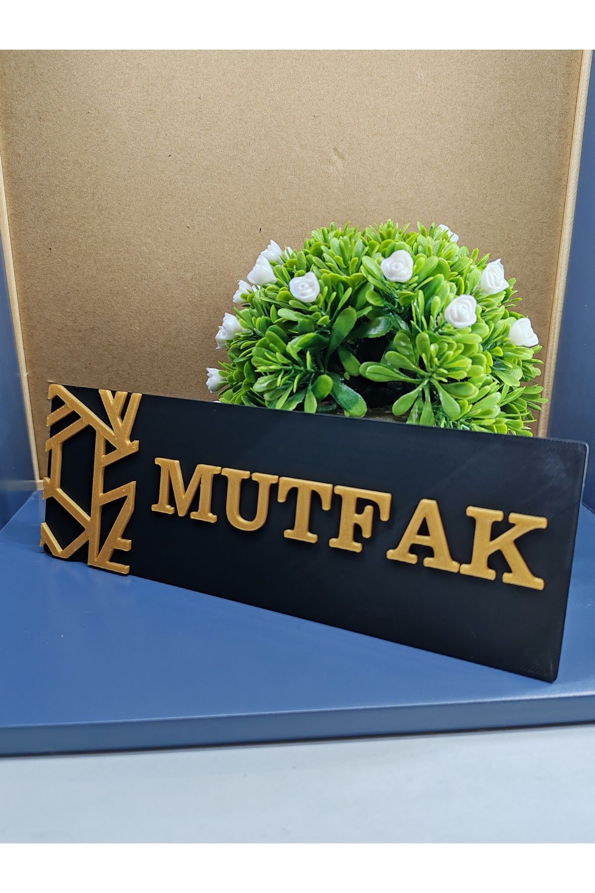 MUTFAK YAZILI YÖNLENDİRME LEVHASI 20X7 CM SİYAH ÜZERİ GOLD