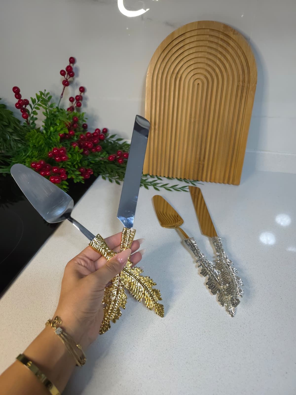 2 PARÇA TÜY PASTA SERVİS