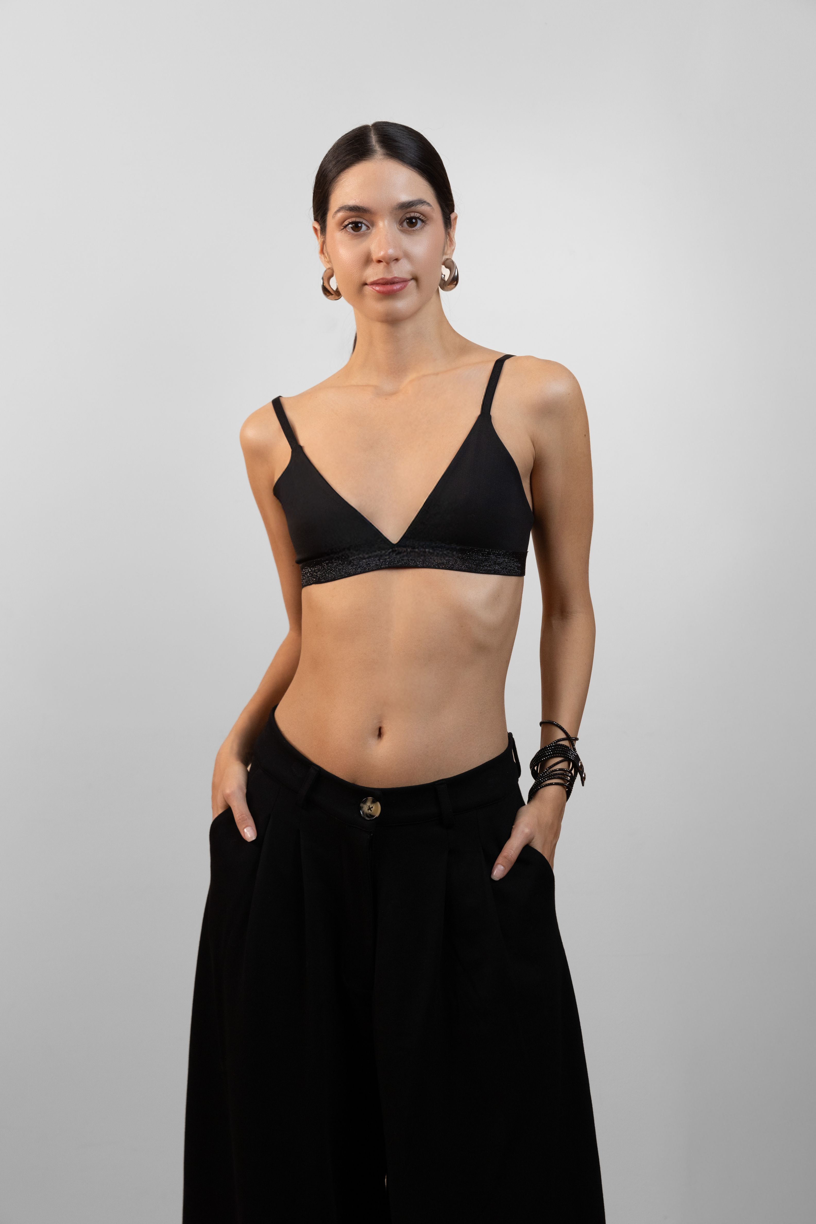 7Ground X Ayşe Köroğlu Bralet - Siyah