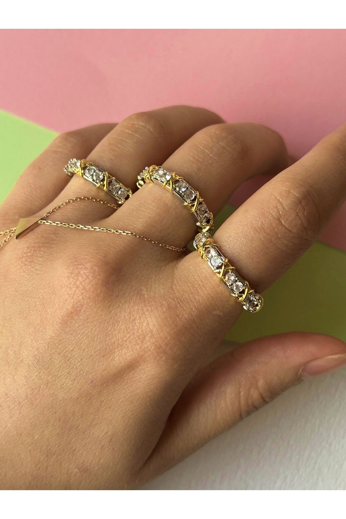 Silver Renk Yuvarlak Zirkon Taş İşlemeli Gold X Detaylı Ayarlanabilir Çelik Yüzük