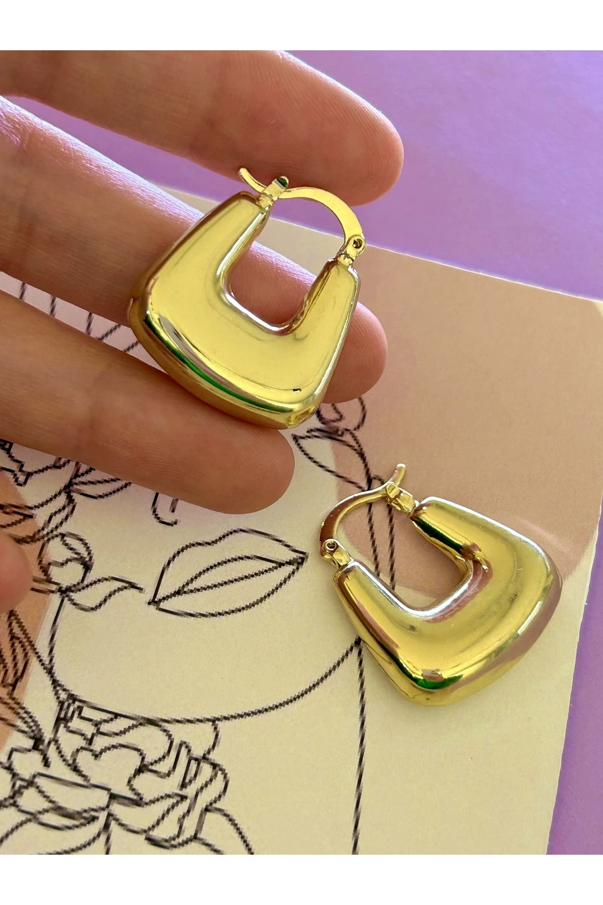 Gold Renk Çelik Düz Parlak Çanta Model Küpe