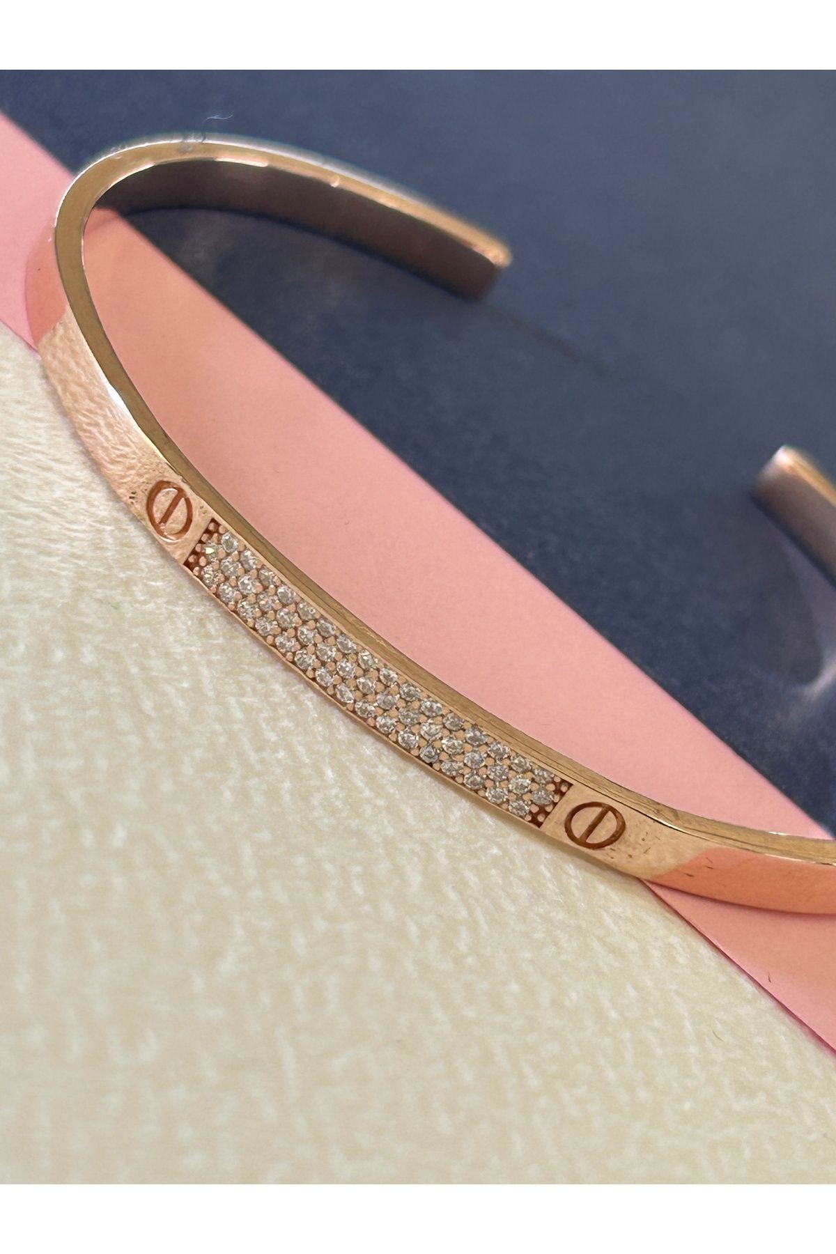 6,30 Gr Rose Renk İthal Vida Model Zirkon Taşlı 925 Gümüş Bangle