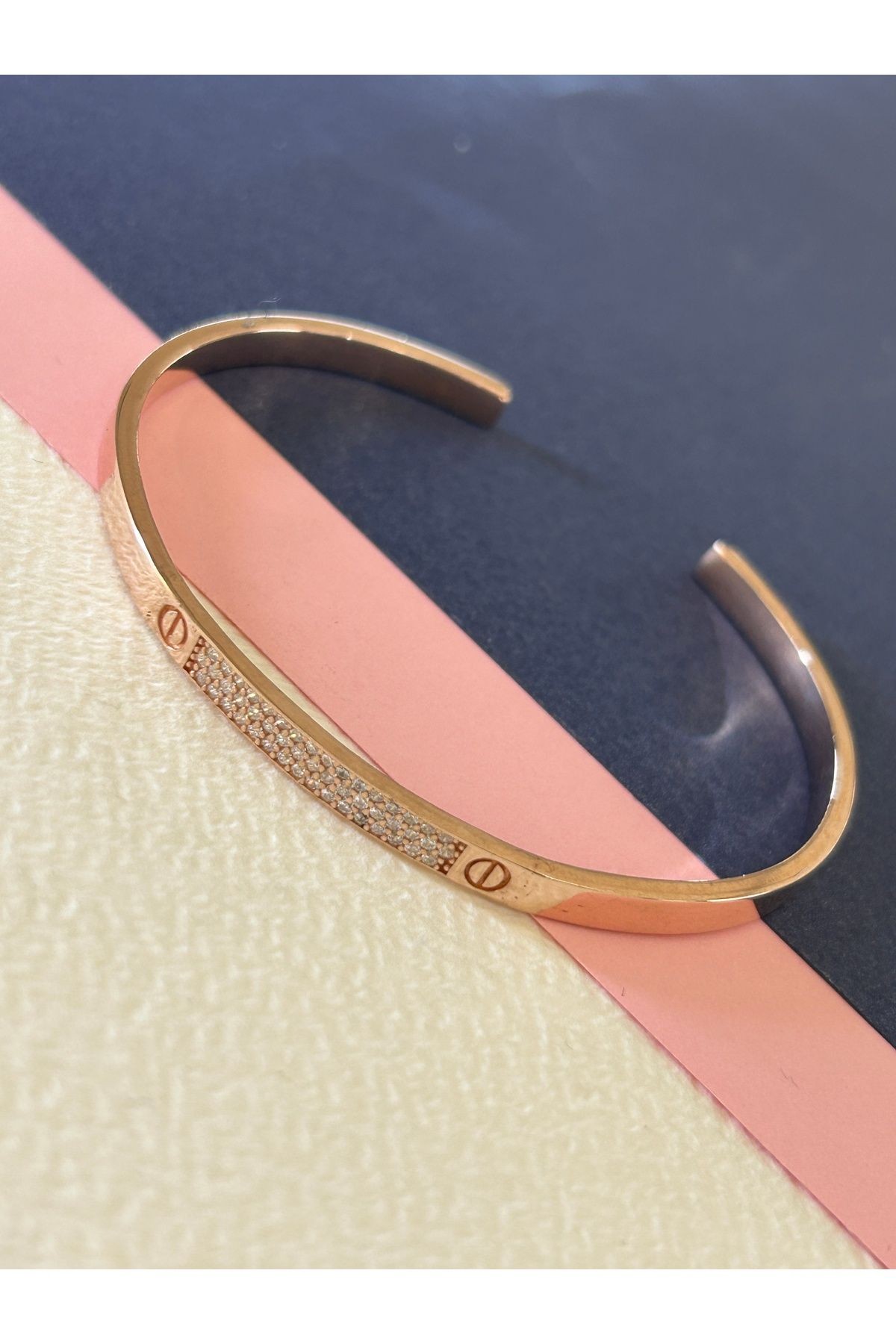 6,30 Gr Rose Renk İthal Vida Model Zirkon Taşlı 925 Gümüş Bangle