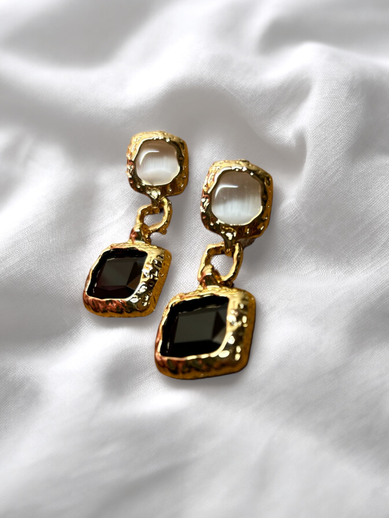 Black Sapphire