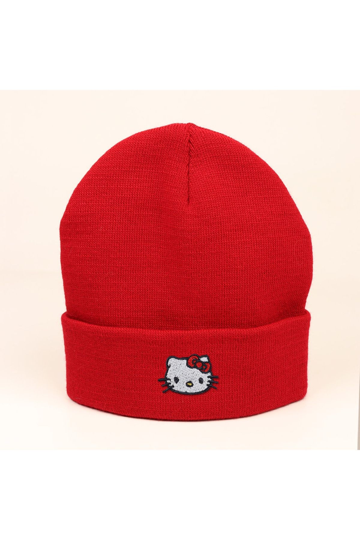Hello Kitty işlemeli bere