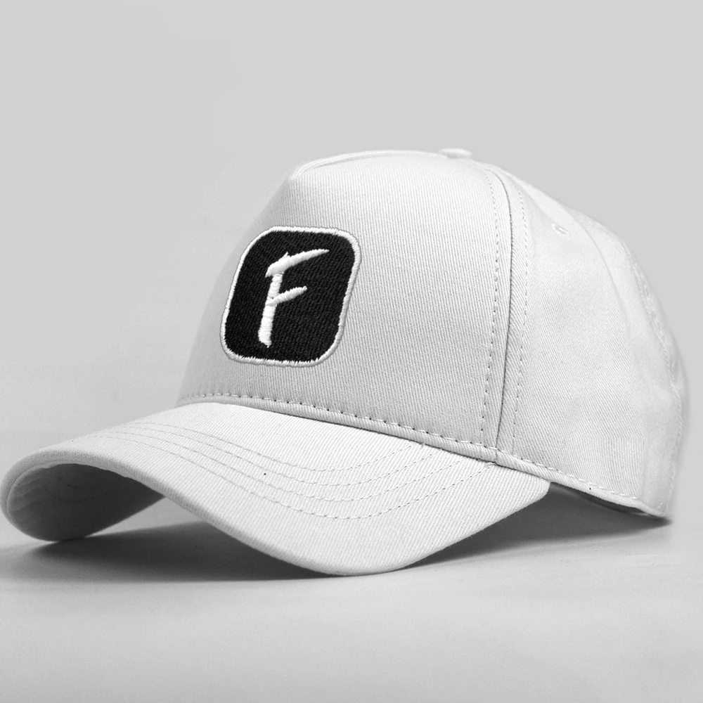 F Harf Yüksek Profil Şapka - Beyaz