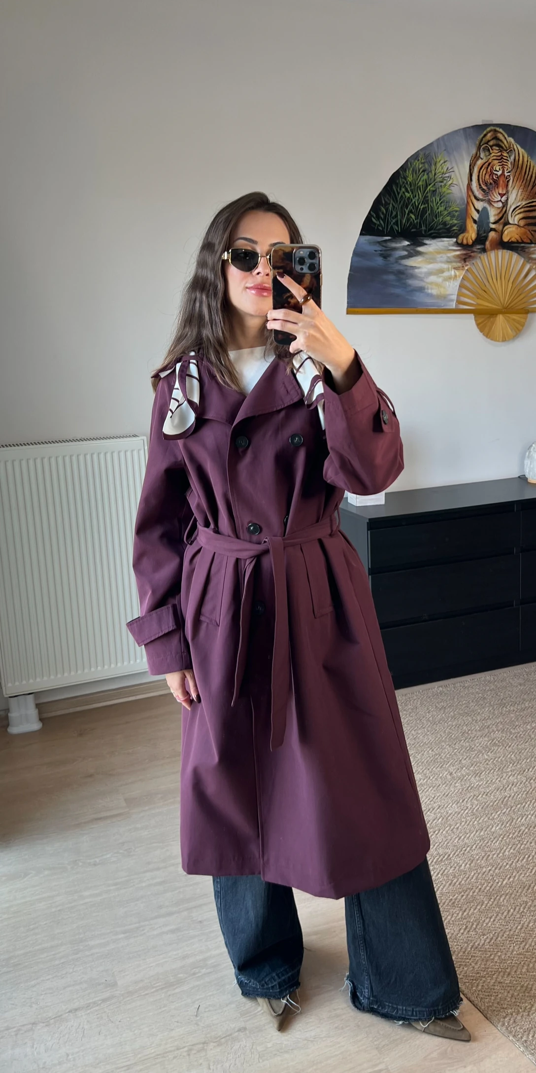 Bordo Fularlı Uzun Trençkot