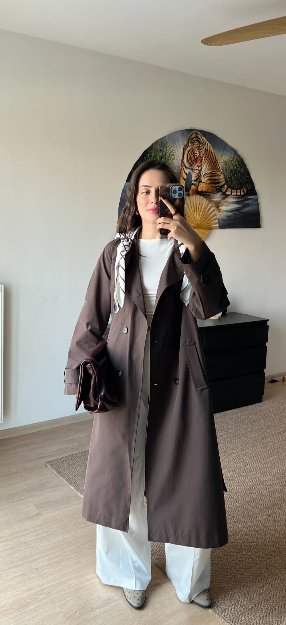 Acı Kahve Fularlı Uzun Trençkot