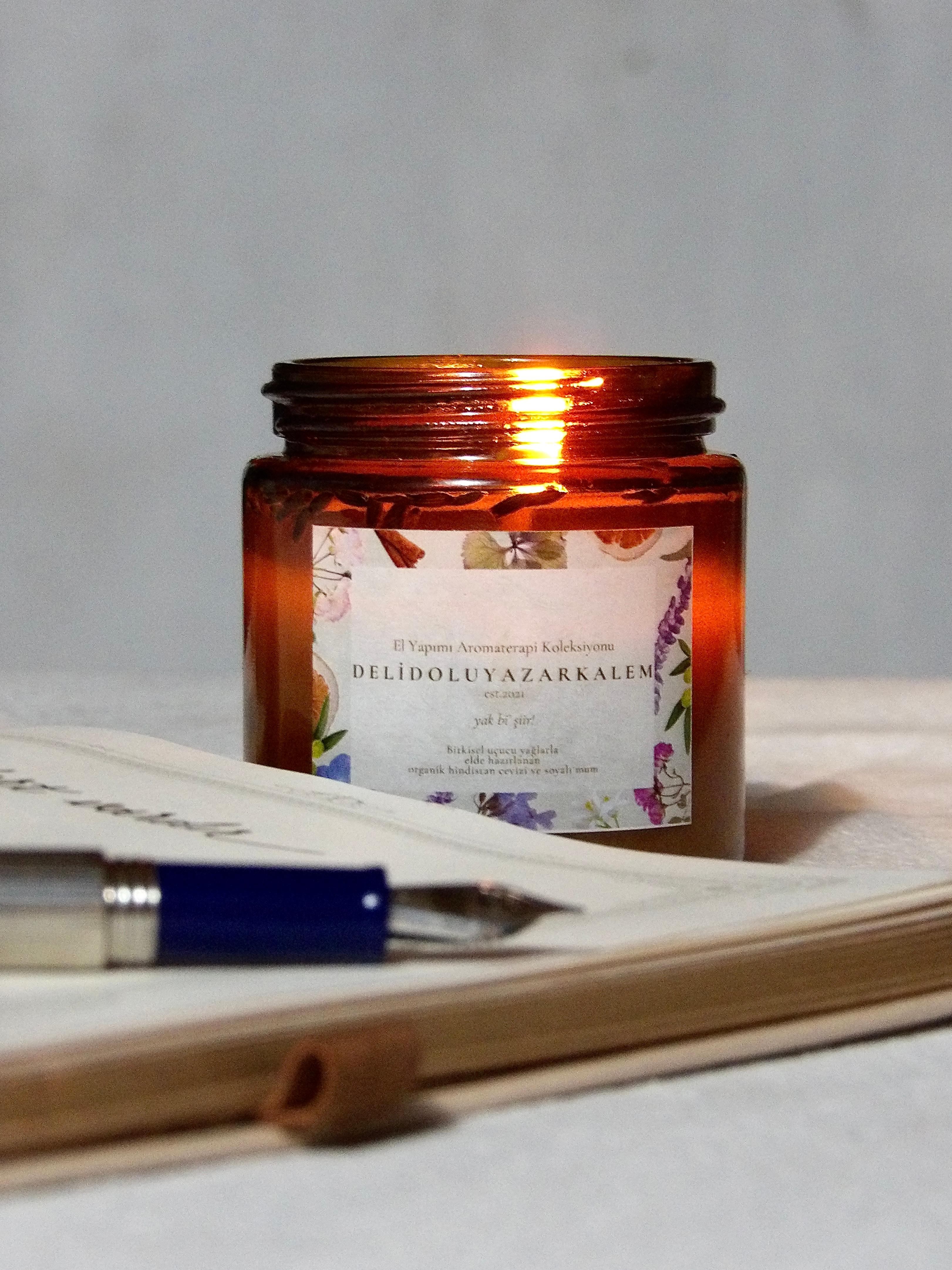 Bitkisel Lavanta Kokulu Mum – Amber Cam Kavanozda %100 Cocosoy Wax