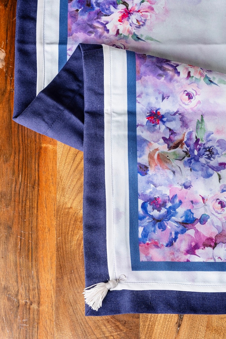 Pastel Çiçek Desenli Mavi Runner