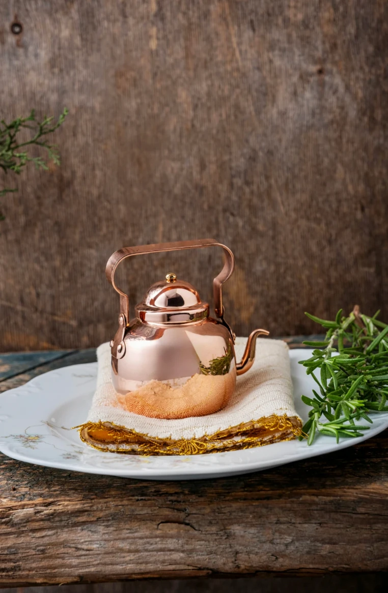 Runner + Bakır Obje + Şamdan Seti | %15 İndirimli Özel Kombin