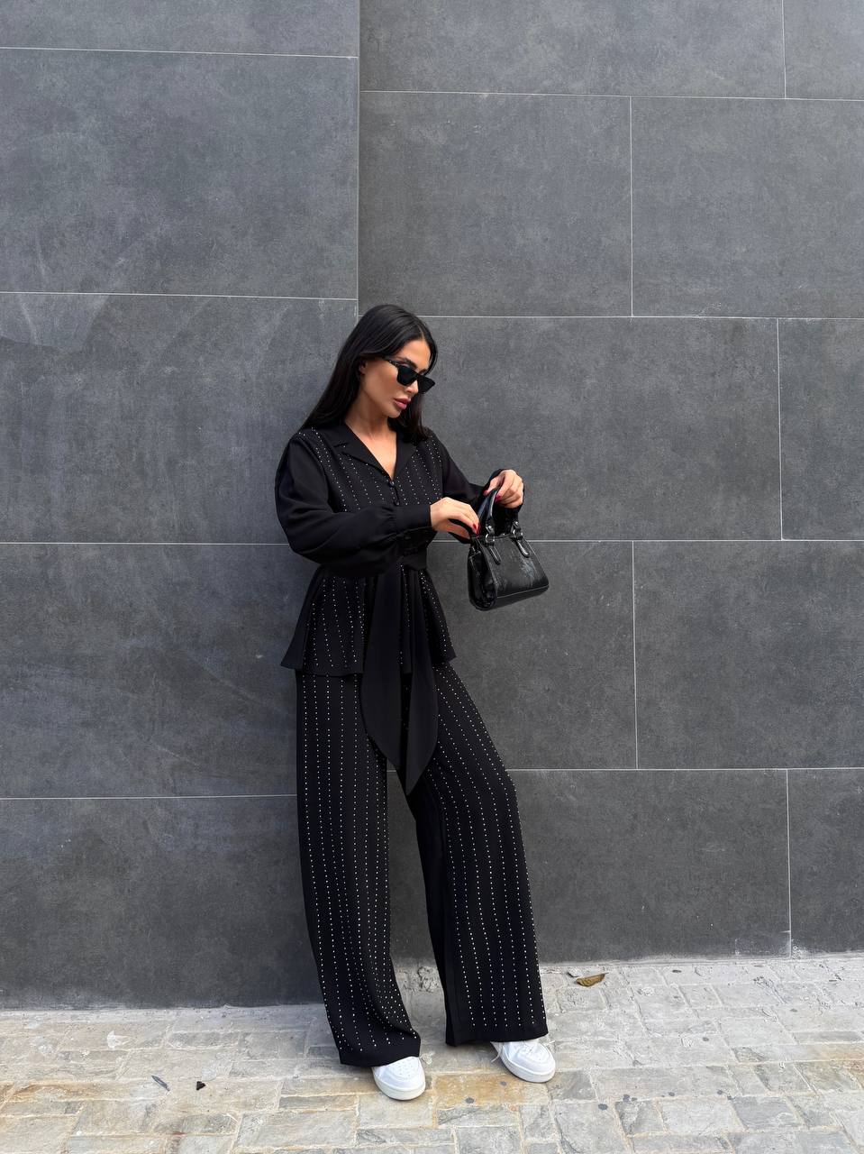 Kemerli Kristal Taş İşlemeli Ruby Kumaş Bluz & Pantolon Takım