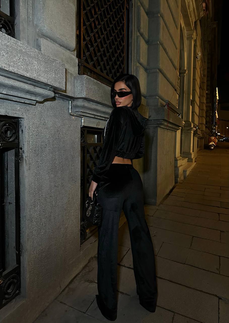 Kadife Velvet Kumaş Bol Kesim Crop Kapüşonlu Fermuarlı İkili Kadın Takım