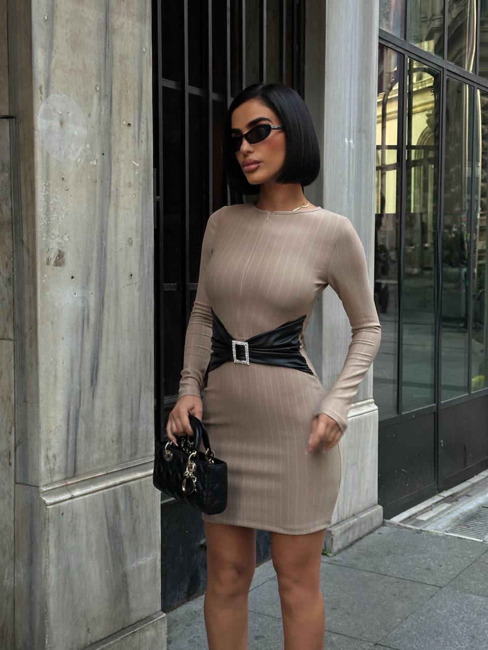 V Yaka Derin Dekolteli Çizgili Bodycon Mini Abiye Elbise