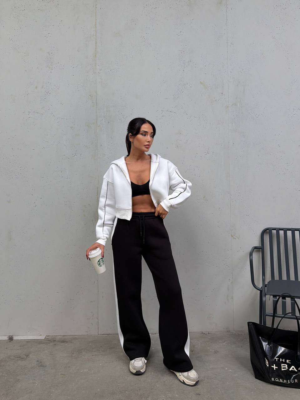 Crop Fermuarlı Kapüşonlu & Biyeli Geniş Paça 3 İplik Eşofman Takımı