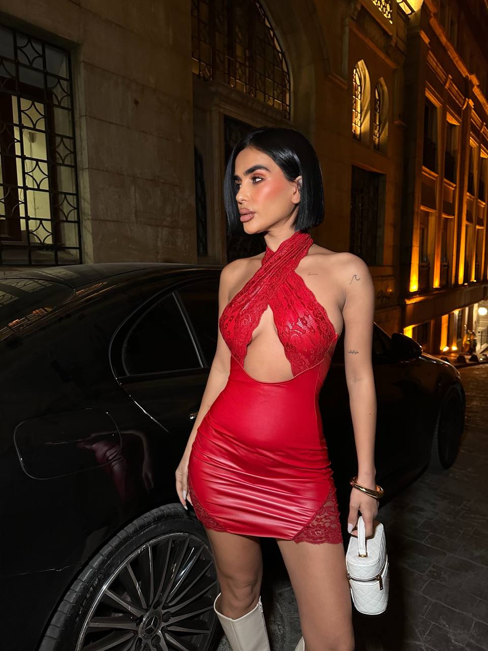 Suni Deri ve Dantel Kombinli Sırt Dekolteli Vücudu Saran Mini Elbise - Kırmızı