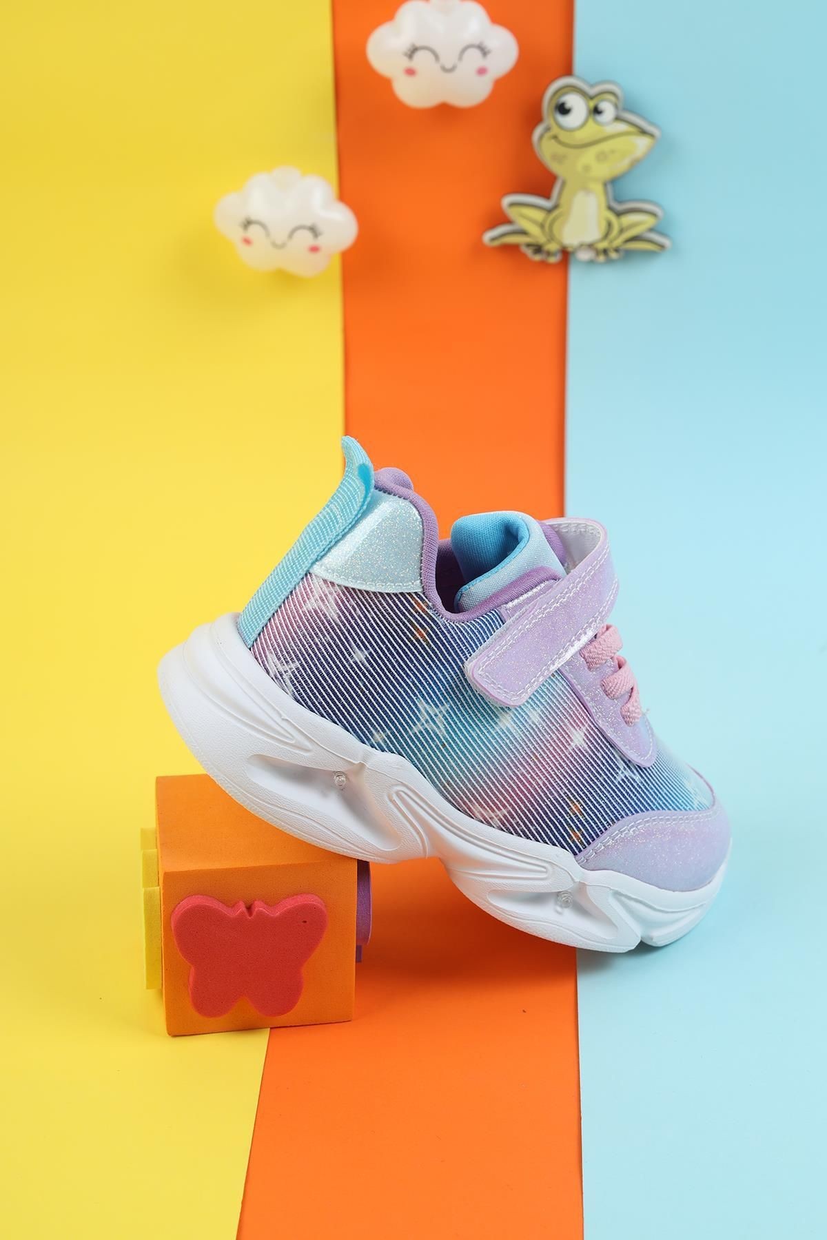 Özel Tasarım Tam Ortapedik Esnek Hava Alabilen Çocuk Spor Ayakkabısı Özel Gün Sneaker Yeni Sezon
