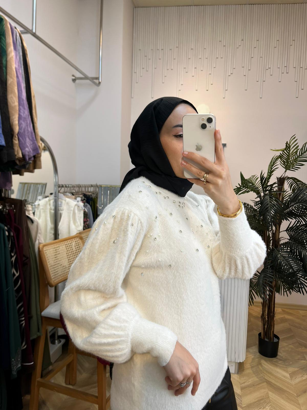 Angora Taşlı Kazak Ekru