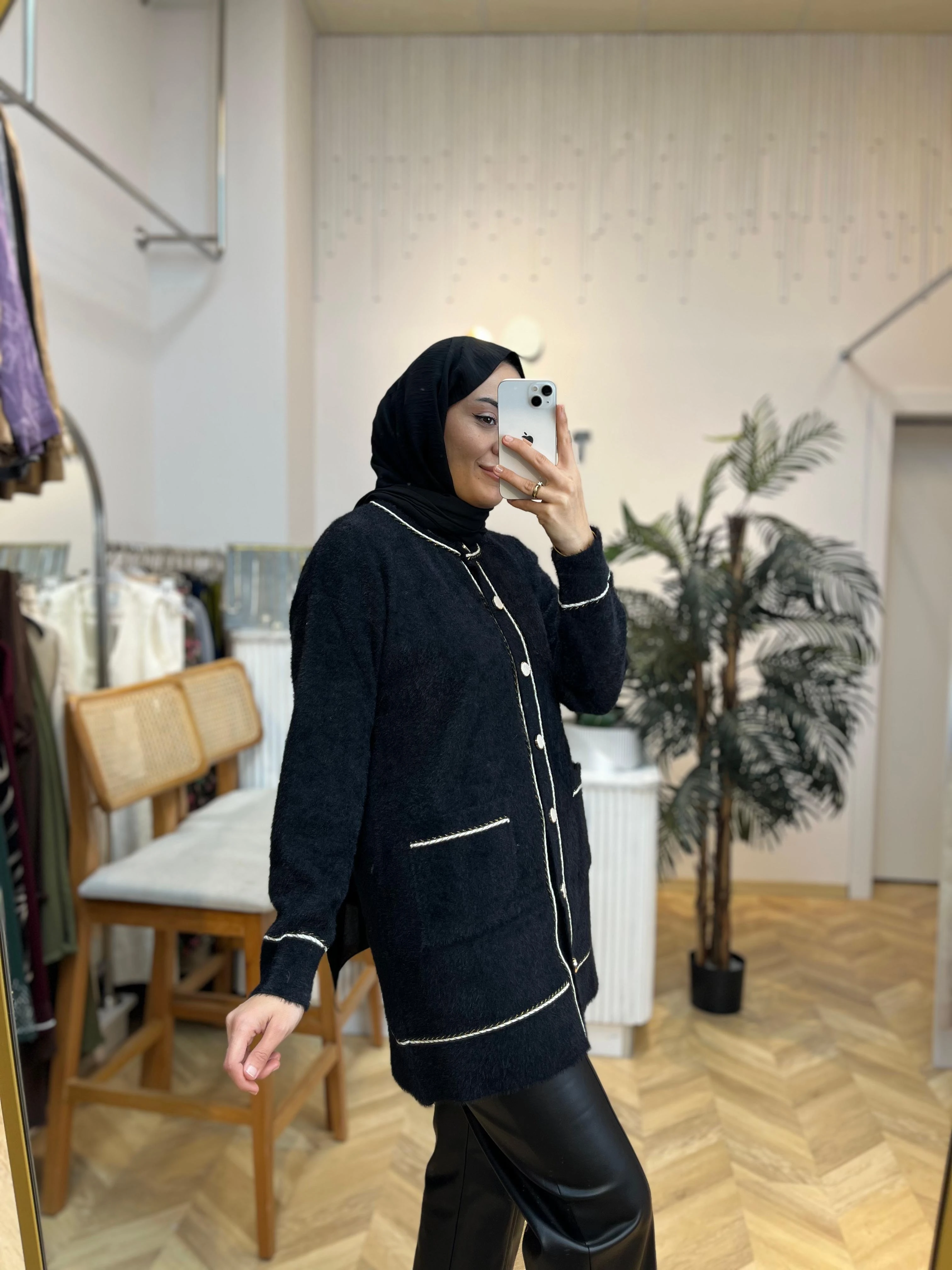 Angora Hırka Simli Siyah 