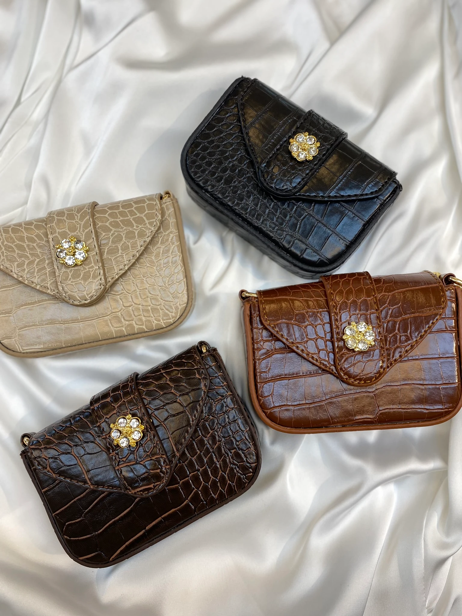 Tokalı Küçük Çanta Siyah