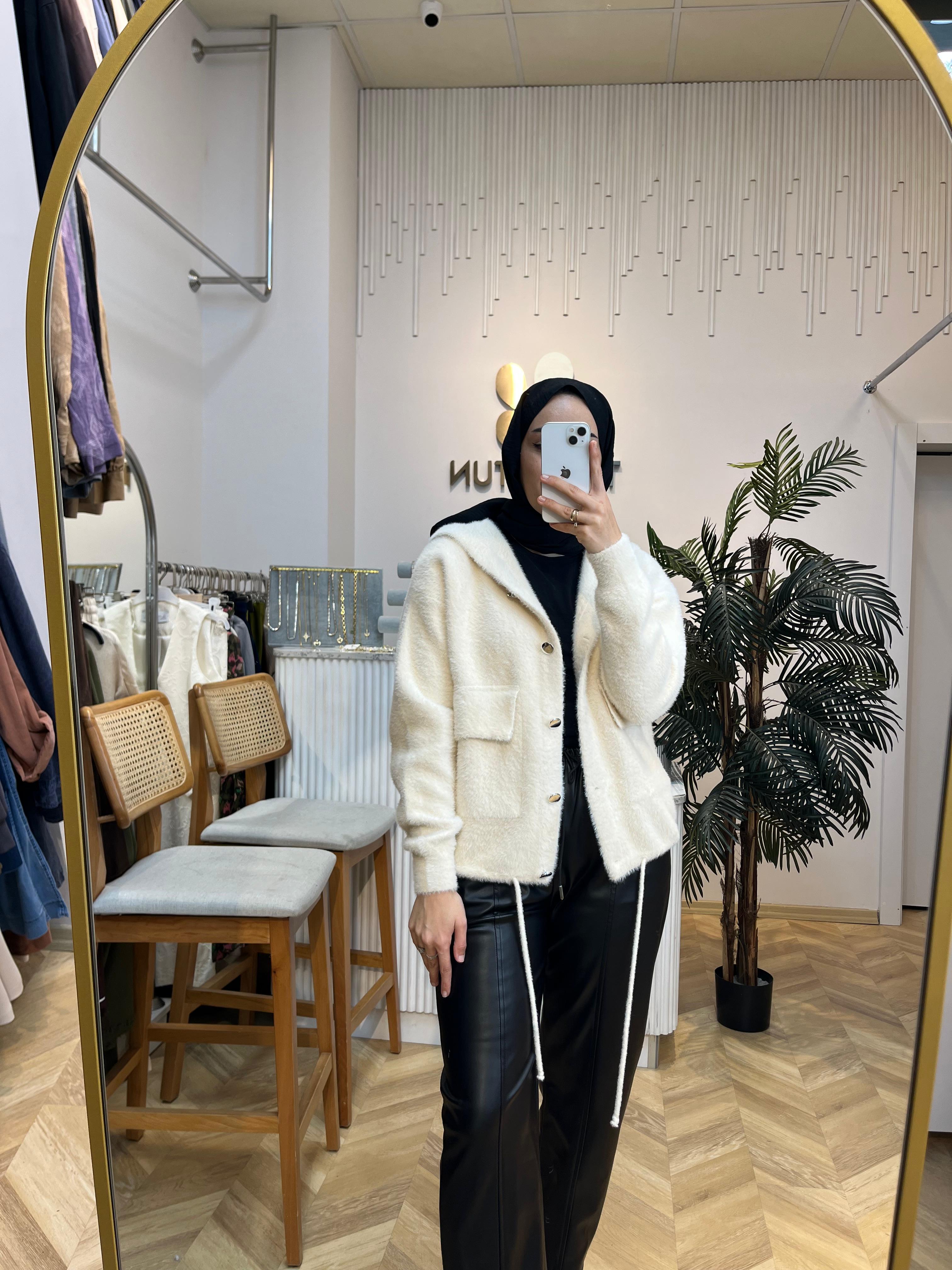 Kapşonlu Angora Hırka Ekru