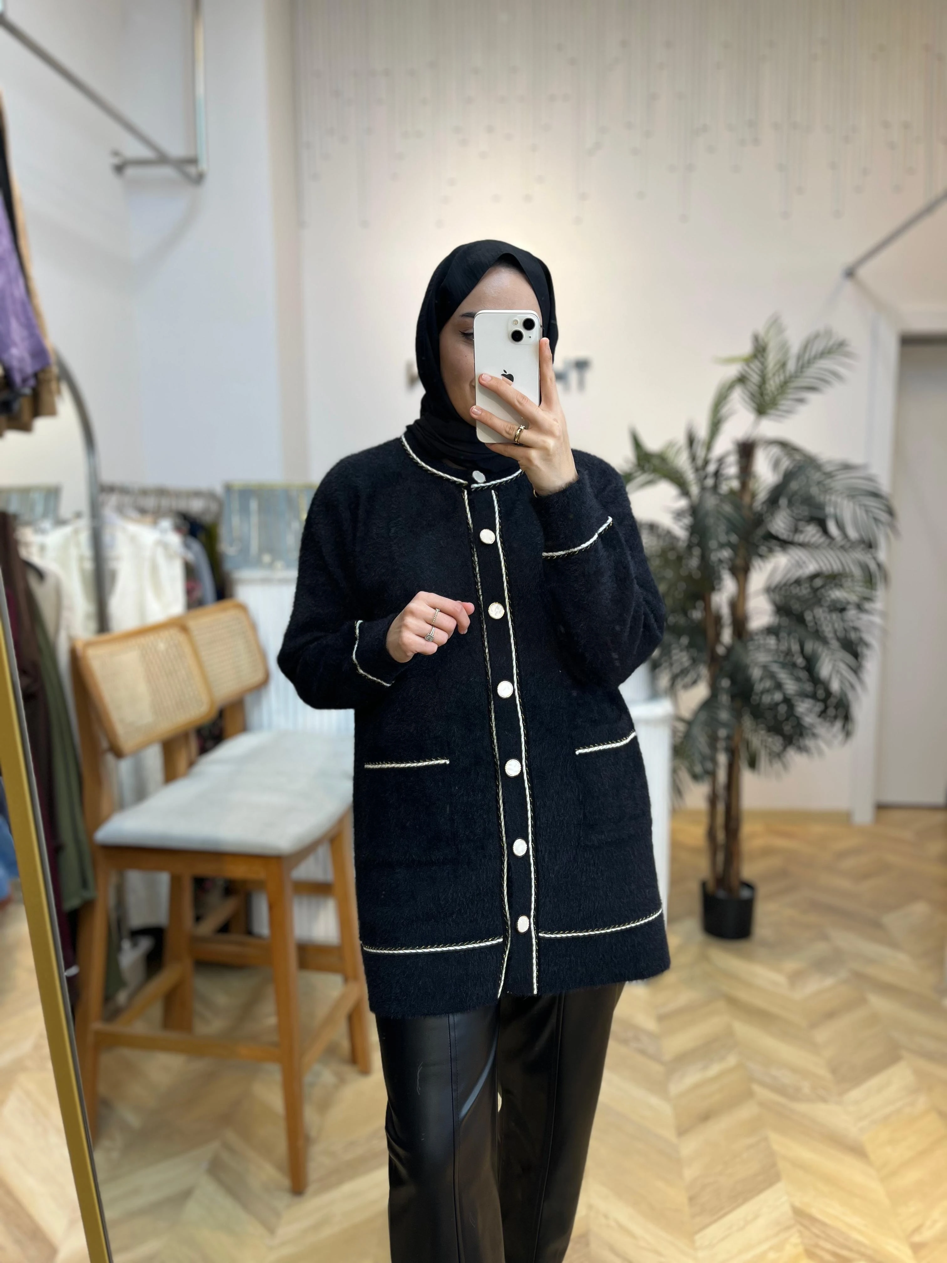 Angora Hırka Simli Siyah 