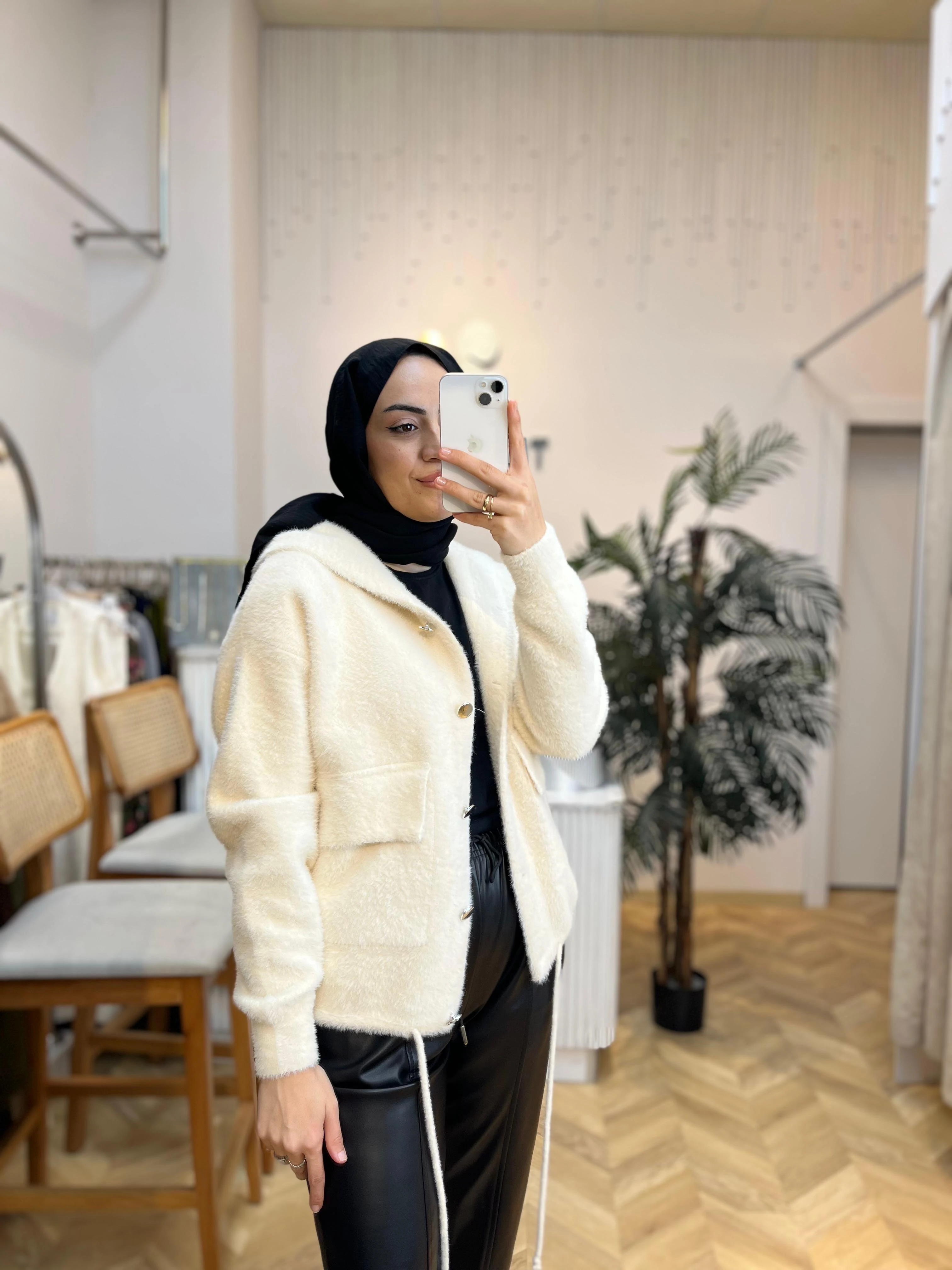 Kapşonlu Angora Hırka Ekru