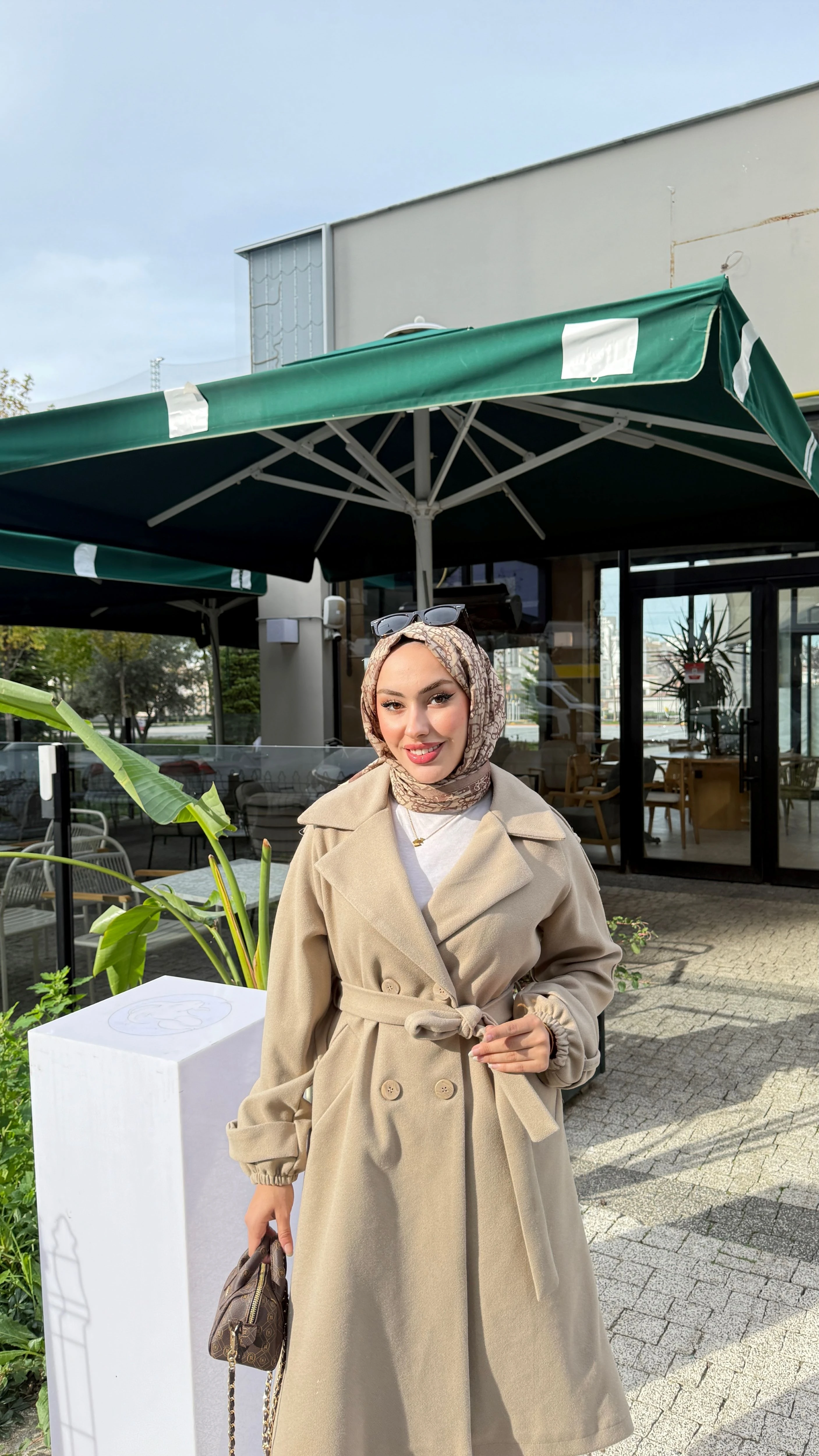 Önü Düğmeli Kaşe Kaban 3301 - Vizon