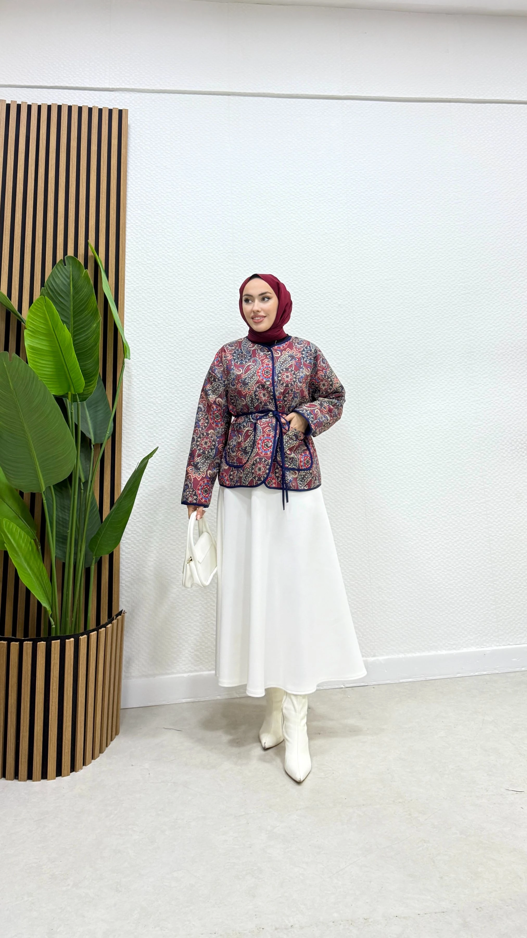 Etnik Desenli Kapitone Ceket 2026