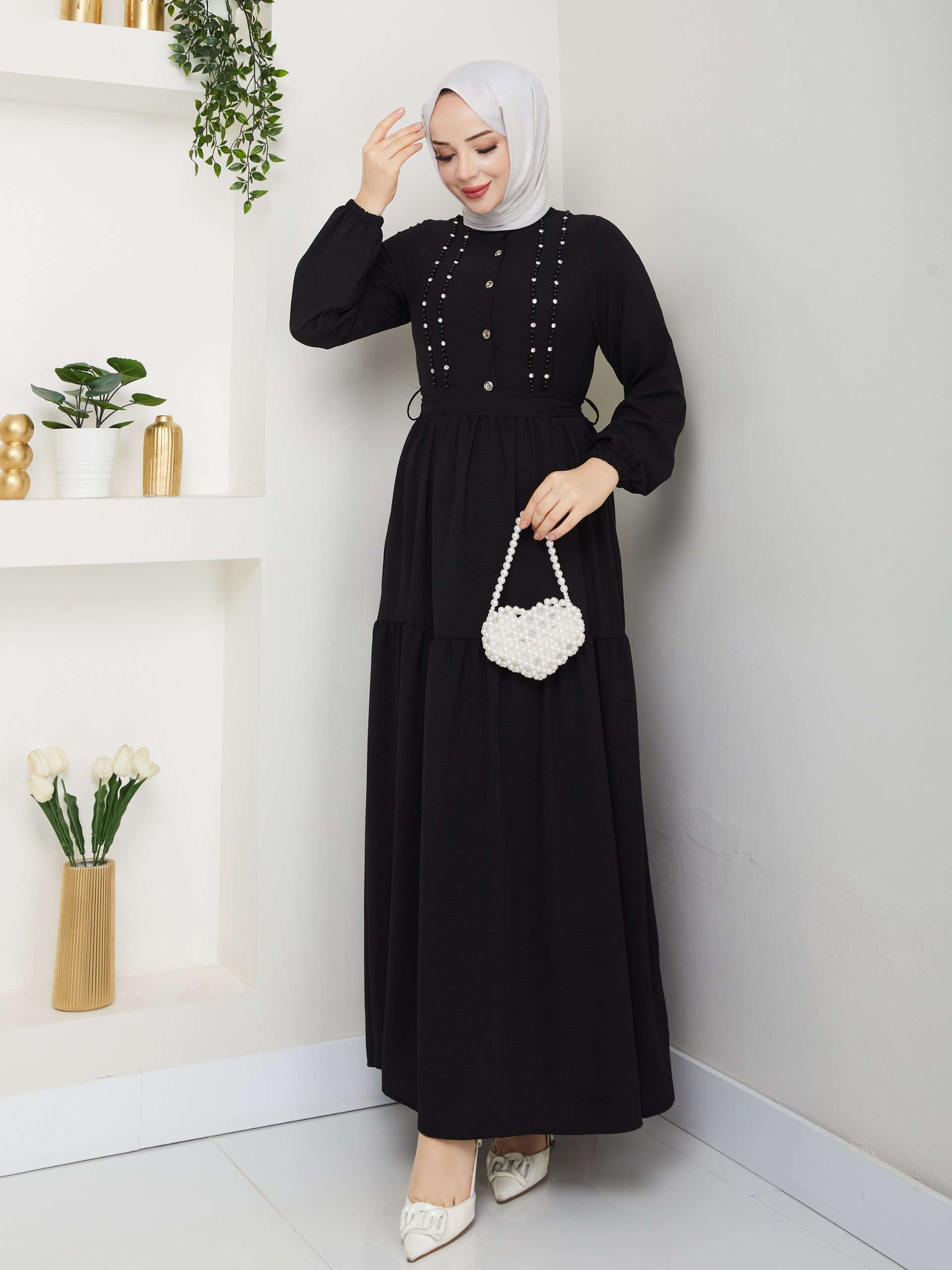 ÖNÜ DÜĞMELİ İNCİ ŞERİT DETAYLI ELBİSE 1153 - Siyah