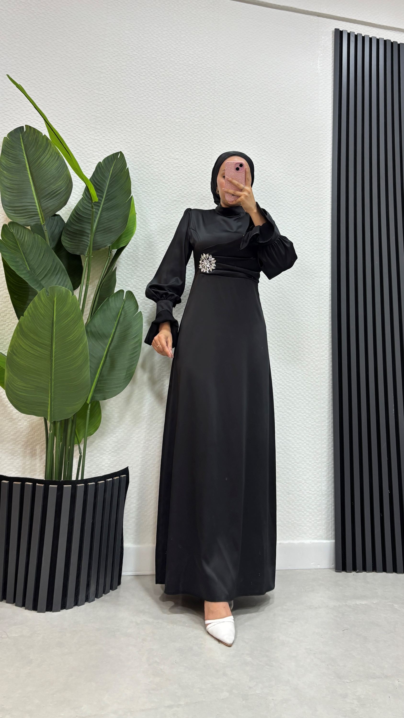 Broş Detaylı Abiye 1157 - Siyah