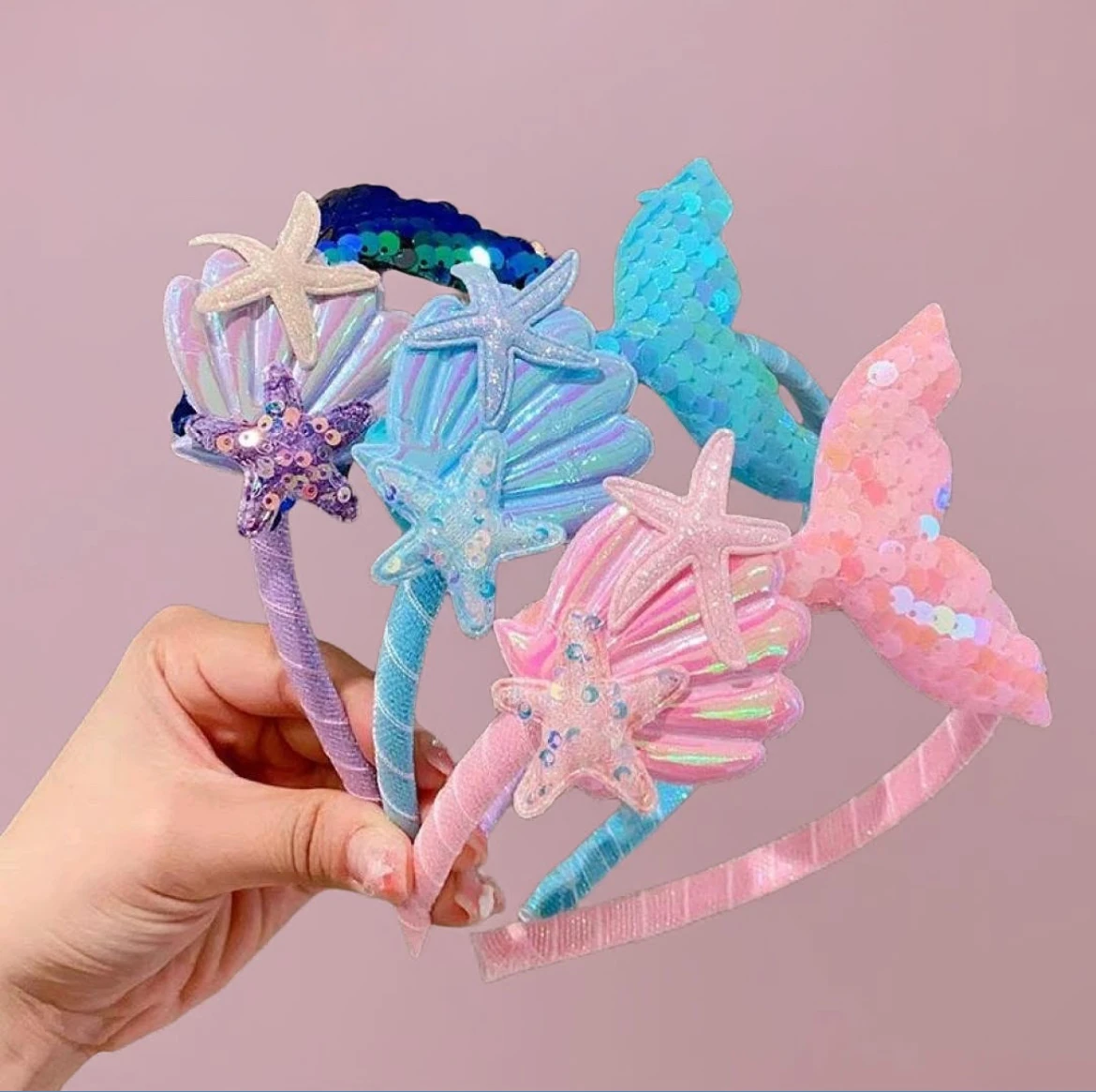 Deniz Kızı Parlak Pul İşlemeli Taç