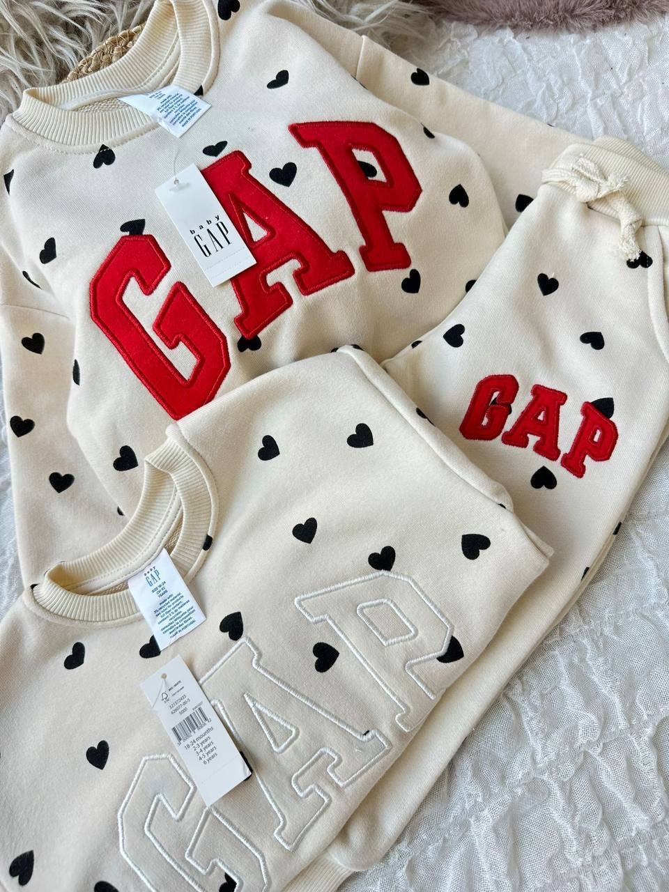 GAP KALP DETAYLI TAKIM
