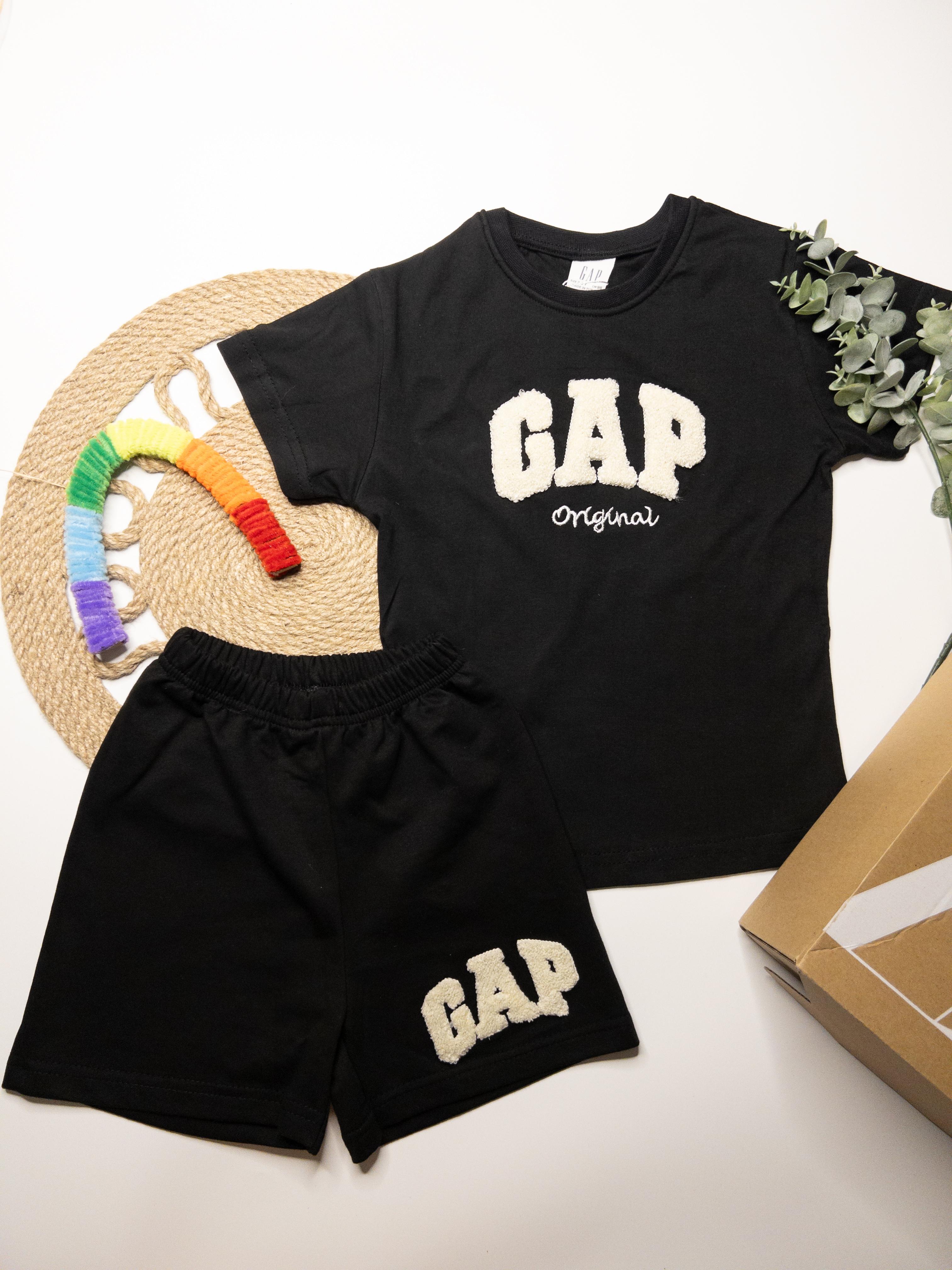 GAP PUNCH İŞLEME ŞORTLU TAKIM