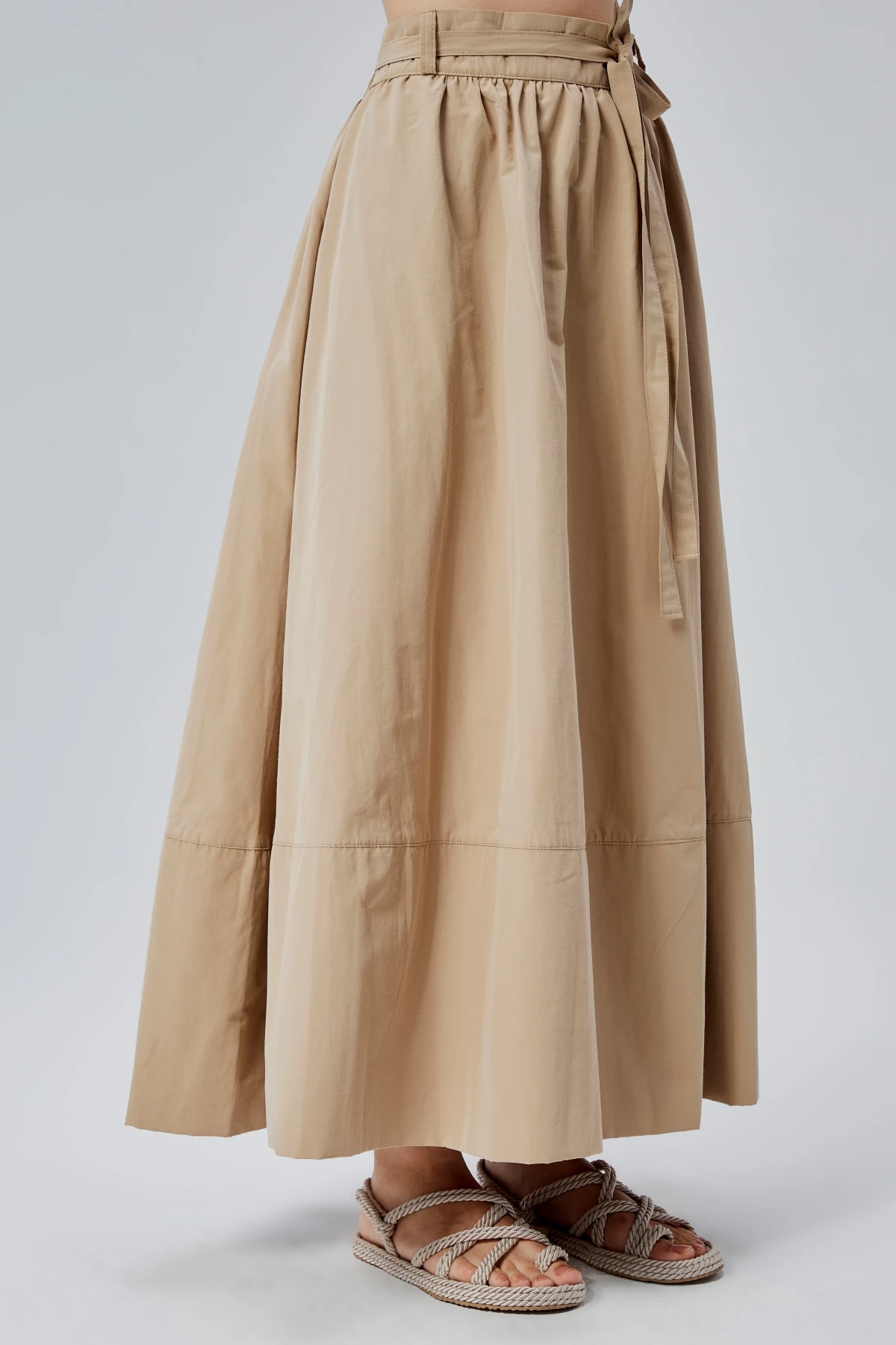 KEMER DETAYLI KANVAS ETEK CAMEL